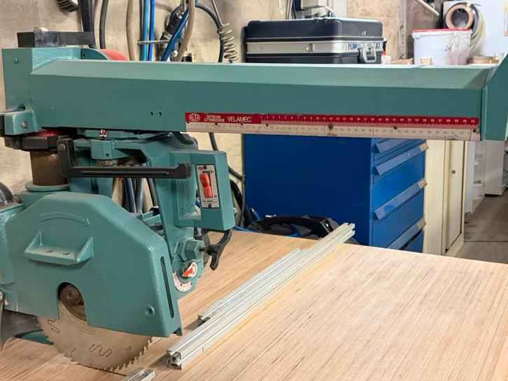 Te koop radiaalzaag, Doe-het-zelf en Bouw, Gereedschap | Zaagmachines, Gebruikt, Afkortzaag, 70 mm of meer, Ophalen