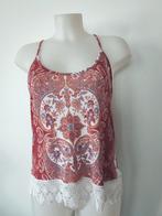 Zeer mooie tanktop met oosters bloemenpatroon in pasteltint, Kleding | Dames, Ophalen of Verzenden, Zo goed als nieuw, Blauw