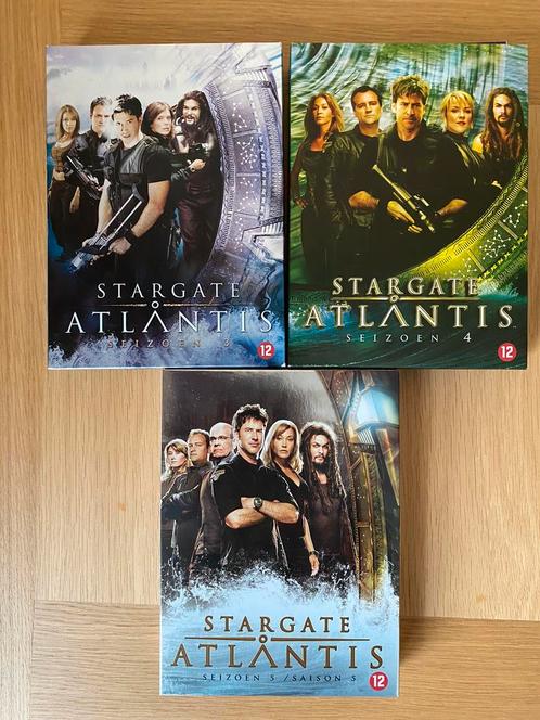 Stargate Atlantis Seizoen 3 - 4 - 5 . Volledig in TOPSTAAT🍄, CD & DVD, DVD | TV & Séries télévisées, Comme neuf, Science-Fiction et Fantasy