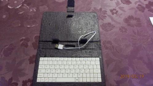 housse tablette mauve + clavier - 20 -, Computers en Software, Laptophoezen, Zo goed als nieuw, 11 inch of minder, Ophalen of Verzenden