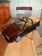 Volkswagen Golf Cabriolet Classic Line Rood 1/18 1992, Hobby en Vrije tijd, Modelauto's | 1:18, Ophalen of Verzenden, Zo goed als nieuw