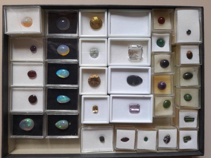 verzameling edelstenen te koop, Handtassen en Accessoires, Edelstenen, Nieuw, Ophalen