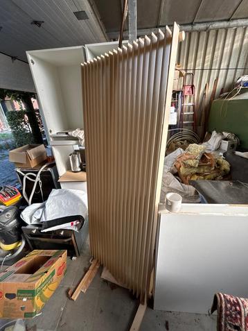 Anova design platenradiator beschikbaar voor biedingen