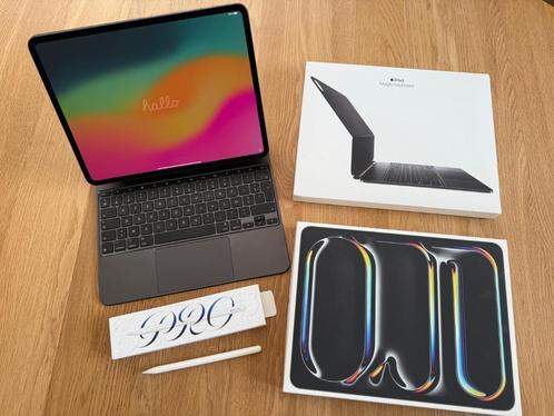 iPad Pro 13 inch (M4) Wi-Fi 256 GB - zwart + toetsenbord, Computers en Software, Apple iPads, Nieuw, Apple iPad Pro, Wi-Fi, 13 inch of meer