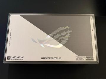Ordinateur de jeu portable puissant Asus de 14 pouces, 32 GB, 14 pouces, Comme neuf, 4 Ghz ou plus
