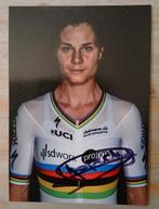 Gesigneerde fotokaart van Lotte Kopecky., Sport en Fitness, Wielrennen, Verzenden, Nieuw