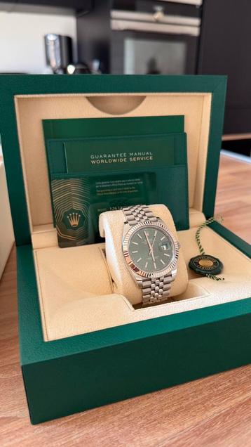 Rolex Datejust 126334 41mm - Nieuwstaat beschikbaar voor biedingen