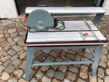 tegel snijmachine  beschikbaar voor biedingen