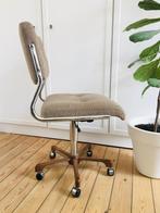 Vintage bureaustoel - Levira - verstelbaar, Beige, Bureaustoel, Zo goed als nieuw, Ophalen