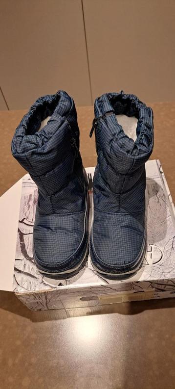 Snowboots maat 27/28 beschikbaar voor biedingen