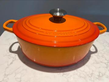 Le Creuset oval 29 cm Flame, in nieuwstaat beschikbaar voor biedingen