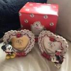 Valentijn, Disney, Mickey & Minnie fotolijst hart, Nieuw, Mickey Mouse, Ophalen of Verzenden, Beeldje of Figuurtje