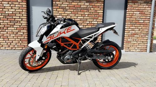 À vendre moto ktm Duke 390, Motoren, Motoren | KTM, Particulier