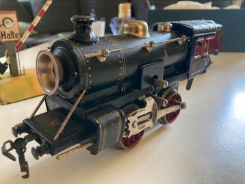 Jouet ancien TRAIN LOCOMOTIVE MECANIQUE JKCO +wagons, Enlèvement ou Envoi