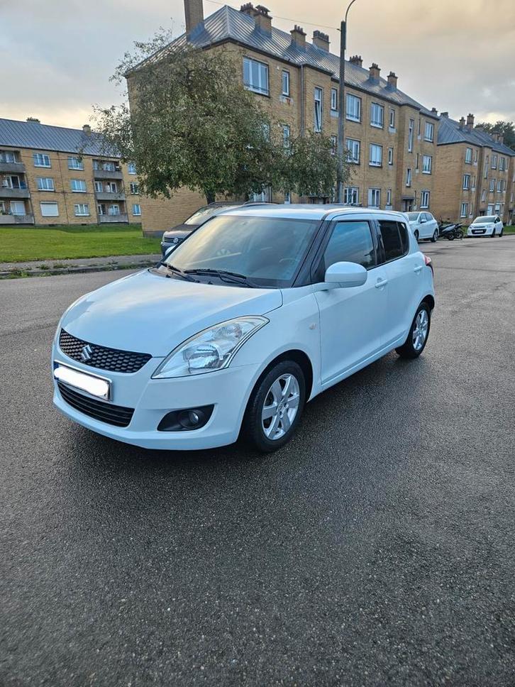 Gekeurd Verkoop Suzuki Swift 1.3 benzine 113000 km 2013, Auto's, Suzuki, Particulier, Swift, Benzine, Euro 5, 5 deurs, Wit