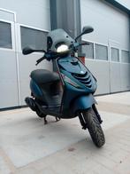 Piaggio Zip 4T Scooter Mat Blauw FULL OPTION (A-KLASSE), Fietsen en Brommers, Overige modellen, Klasse A (25 km/u), Ophalen of Verzenden