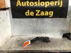 Motorkap Scharnier van een Opel Corsa, Ophalen of Verzenden, 3 maanden garantie, Gebruikt, Opel
