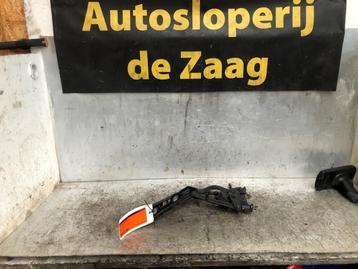 Charnière capot d'un Opel Corsa, Enlèvement ou Envoi, 3 mois de garantie, Utilisé, Opel