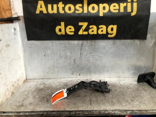 Motorkap Scharnier van een Opel Corsa, Auto-onderdelen, Overige Auto-onderdelen, Opel, Gebruikt, 3 maanden garantie, Ophalen of Verzenden