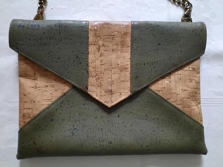 Clutch / handtas / schoudertas kurk, Handtassen en Accessoires, Tassen | Schoudertassen, Zo goed als nieuw, Ophalen of Verzenden