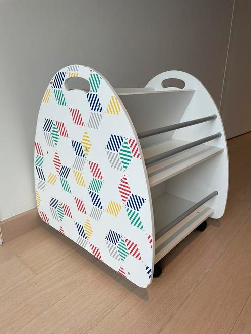 Kinderbibliotheek op wieltjes Oxybul, Huis en Inrichting, Kasten | Boekenkasten, Gebruikt, Minder dan 50 cm, Minder dan 100 cm