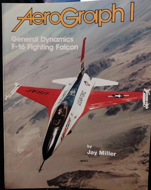 boek  F16 viper luchtmacht 1982, Verzamelen, Luchtvaart en Vliegtuigspotten, Zo goed als nieuw, Boek of Tijdschrift, Ophalen of Verzenden