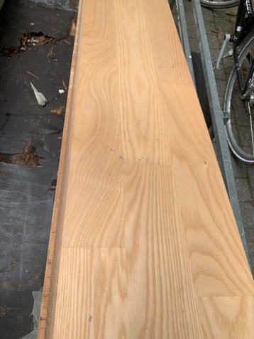 Prachtig Laminaat ( 8 m2. beschikbaar voor biedingen