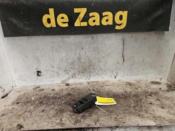 Elektrisch Raam Schakelaar van een Suzuki Ignis beschikbaar voor biedingen
