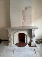 Décor de cheminée en marbre, Maison & Meubles, Cheminées, Comme neuf