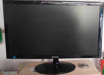 Samsung PC-scherm beschikbaar voor biedingen