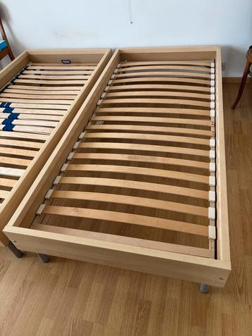 2 eenpersoonsbedden, per stuk te koop beschikbaar voor biedingen