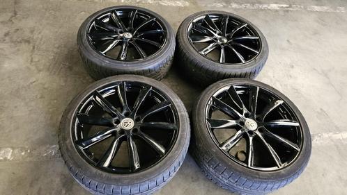 zwarte velgen 20 inch banden 255 40 20 Tesla VW T5 T6 Transp, Auto-onderdelen, Banden en Velgen, Velg(en), Zomerbanden, 20 inch