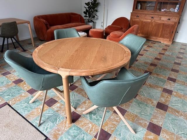 Ronde design eettafel van het merk Zuiver, Huis en Inrichting, Tafels | Eettafels, Zo goed als nieuw, 100 tot 150 cm, 100 tot 150 cm