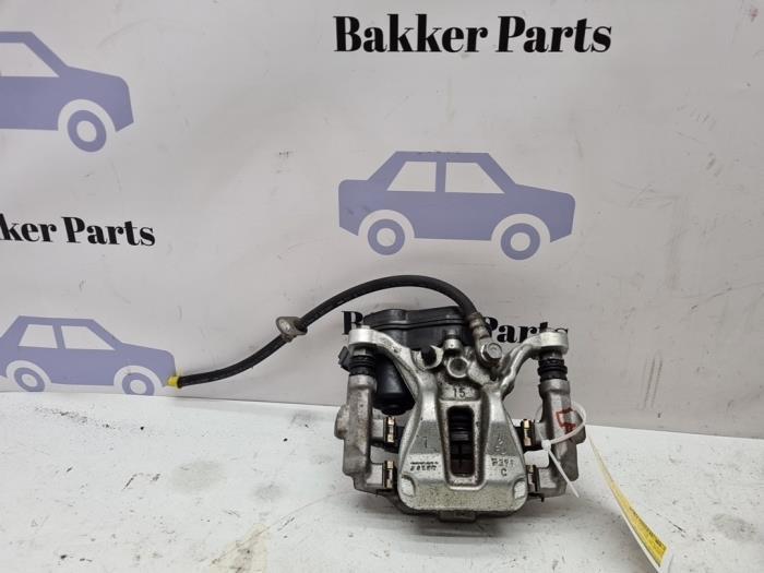 Remklauw (Tang) links-achter van een Toyota Corolla, Auto-onderdelen, Remmen en Aandrijving, Toyota, Gebruikt, 3 maanden garantie