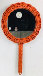 Miroir à main en rotin orange design vintage années 60 70, Antiquités & Art, Enlèvement ou Envoi, Moins de 100 cm, Autres formes