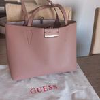 Guess handtas, Handtassen en Accessoires, Tassen | Damestassen, Ophalen of Verzenden, Zo goed als nieuw, Roze, Handtas