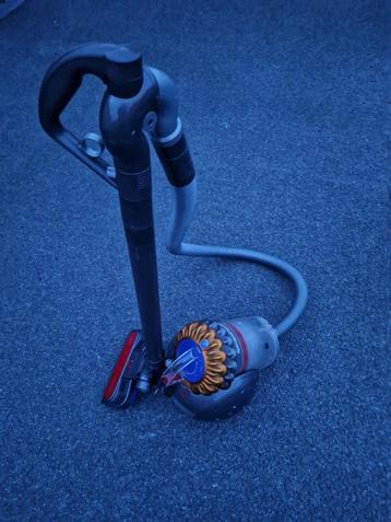 Dyson Big Ball Multifloor 2 beschikbaar voor biedingen