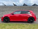 Zeer nette golf 7 r-line full option 102500km, Auto's, Voorwielaandrijving, 1321 kg, 4 cilinders, Leder