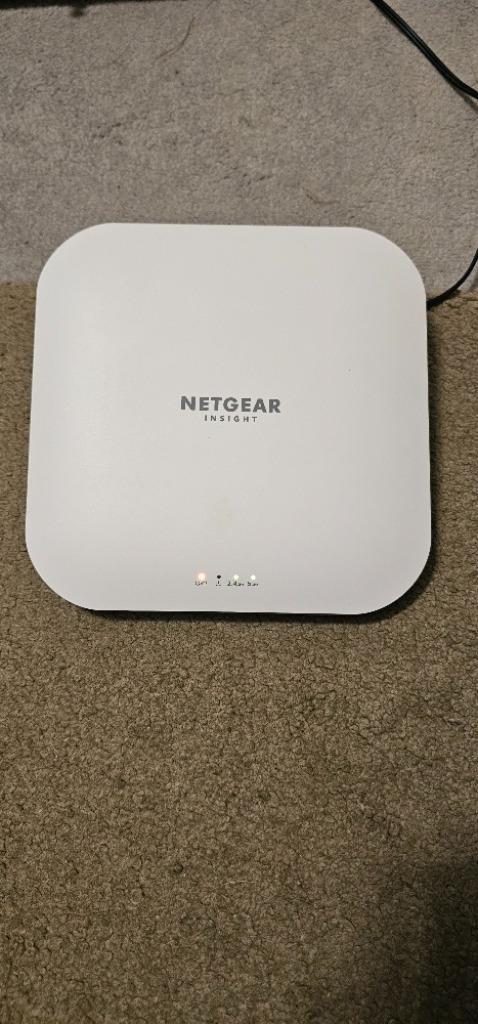 Netgear WAX610 Wi‑Fi 6 AP (pro) + alim + support mural, Computers en Software, Accesspoints, Zo goed als nieuw, Ophalen