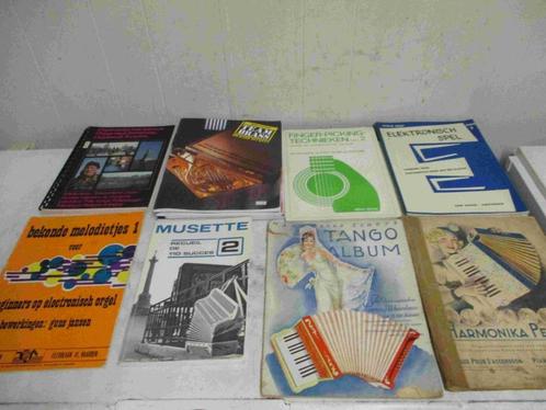 instrumenten studieboeken en notenleer, Boeken, Muziek, Ophalen of Verzenden