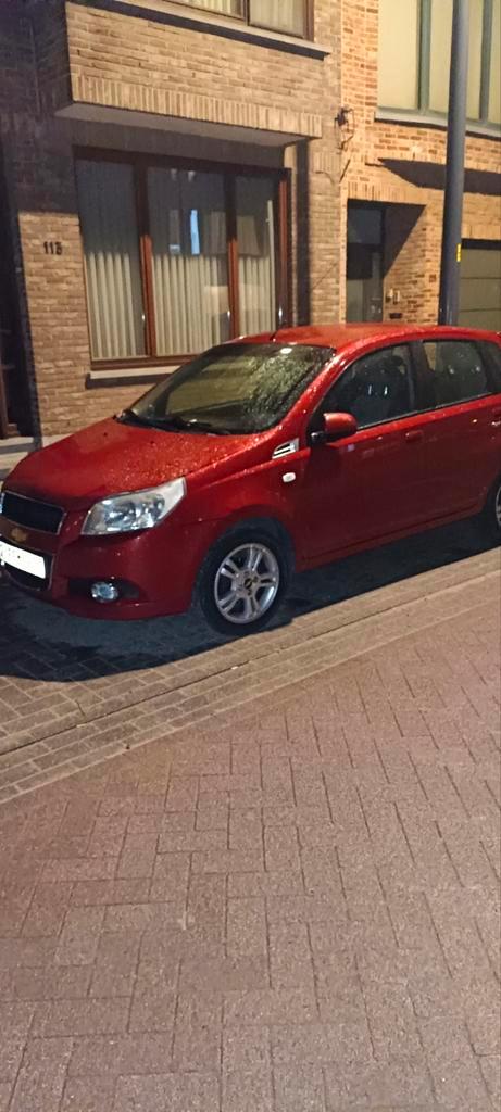 Shovrolet aveo 1.4 benzine  2900 euro roeselare, Auto's, Volkswagen, Bedrijf, Benzine, Ophalen