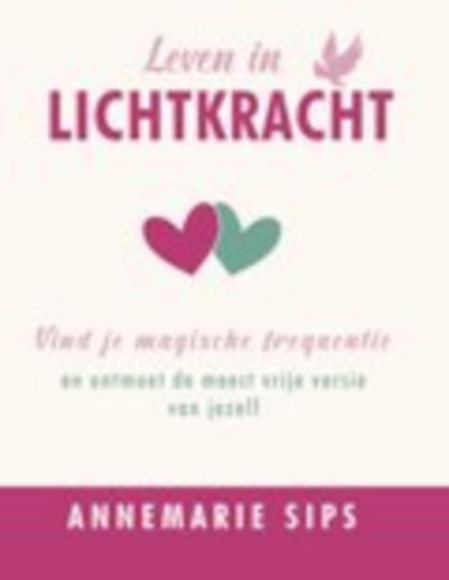 Leven in lichtkracht, Boeken, Esoterie en Spiritualiteit, Gelezen, Achtergrond en Informatie, Spiritualiteit algemeen, Ophalen of Verzenden