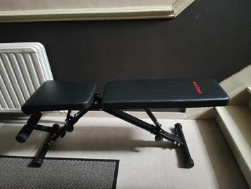 Plooibaar fitness bankje. In perfecte staat! beschikbaar voor biedingen