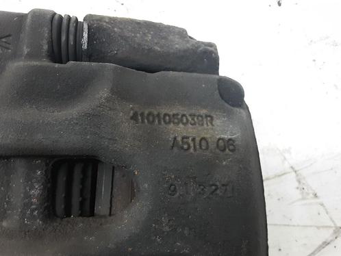 REMKLAUW LINKS VOOR Renault Master IV (FV) (410105039R), Auto-onderdelen, Remmen en Aandrijving, Renault, Gebruikt