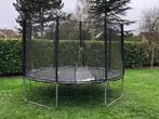 Trampoline à donner, Enfants & Bébés, Jouets | Extérieur | Trampolines, Enlèvement, Utilisé