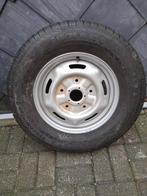 2 winterbanden Continental camper 215/75 r 16, Caravans en Kamperen, Ophalen, Zo goed als nieuw