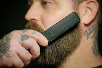 Fer à lisser à barbe disponible aux enchères