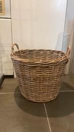 Rieten mand, Ophalen, Zo goed als nieuw, Mand