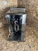 Koffiemachine Merk DeLonghi, Elektronische apparatuur, Koffiezetapparaten, Ophalen, 10 kopjes of meer, Koffiemachine, Koffiebonen