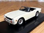 Triumph TR6 1969 wit 1:18 Minichamps Limited edition 504st, Enlèvement ou Envoi, Neuf, Voiture, MiniChamps